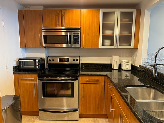 3rd image of 5838 Collins Ave APT 12F
