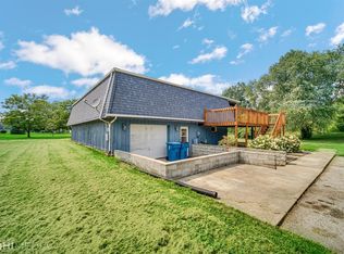 320 15th Ave NW, Demotte, IN 46310