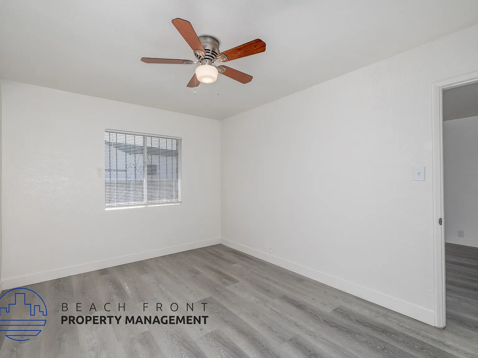 903 N. Sloan Ave. — Photo 4
