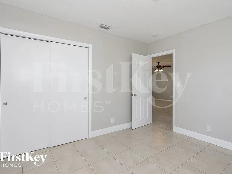 4900 NW 3rd Ave — Photo 11