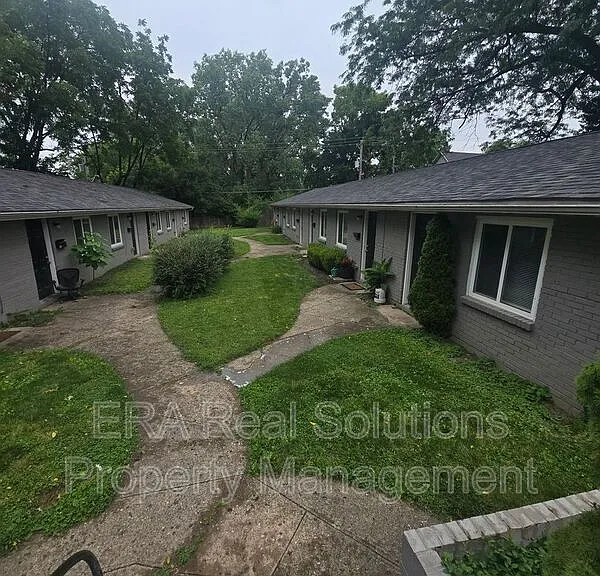 65 W Moler St #D — Photo 4