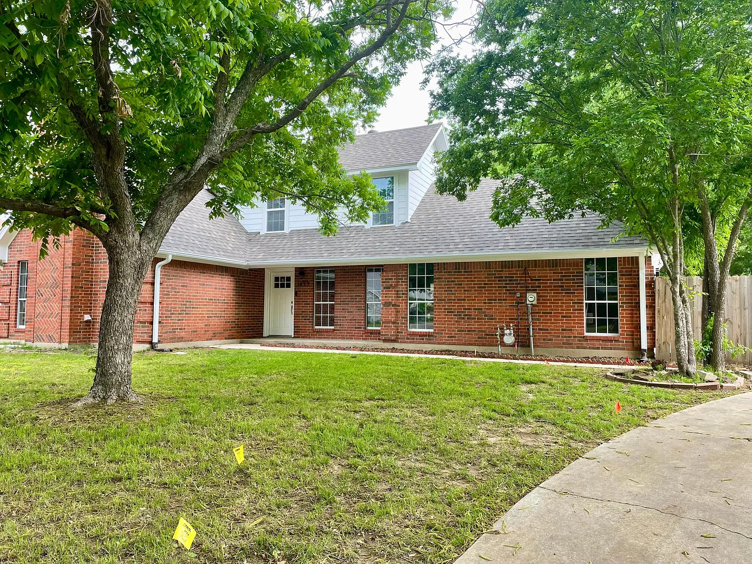 4 bed, 1814 sqft, $2,799 — Photo 3