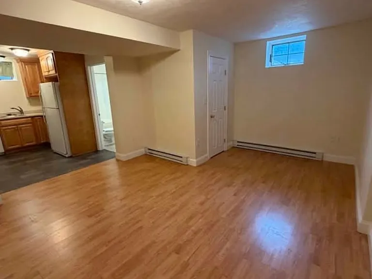 93 W Emerson St #100 — Photo 3
