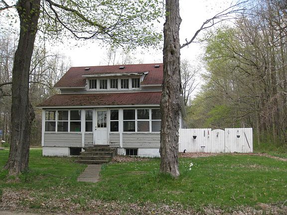 2nd image of 6893 121st Ave