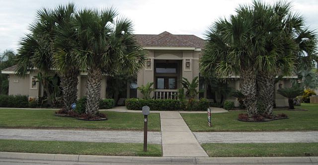1st image of 7 Laguna Madre Dr