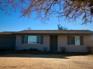22393 Pahute Rd, Apple Valley, CA 92308