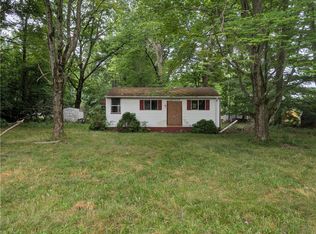 1545 Meadow Dr, Jamestown, PA 16134