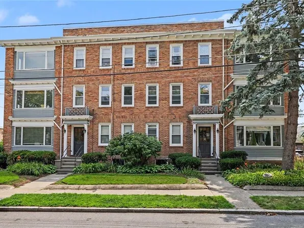 543 Lloyd Ave APT 5, Providence, RI 02906