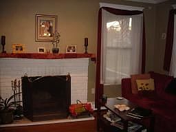 Living Room w/fireplace