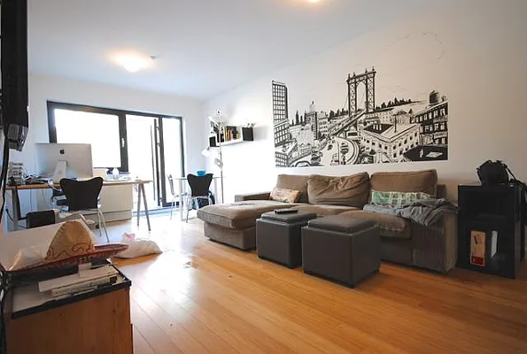 Rented by Bold New York | media 10