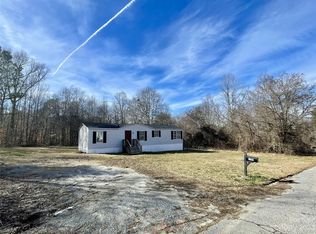 135 Ayers Rd, Grover, NC 28073