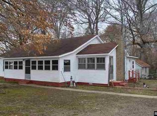 686 John Capps Rd, Greenfield, TN 38230