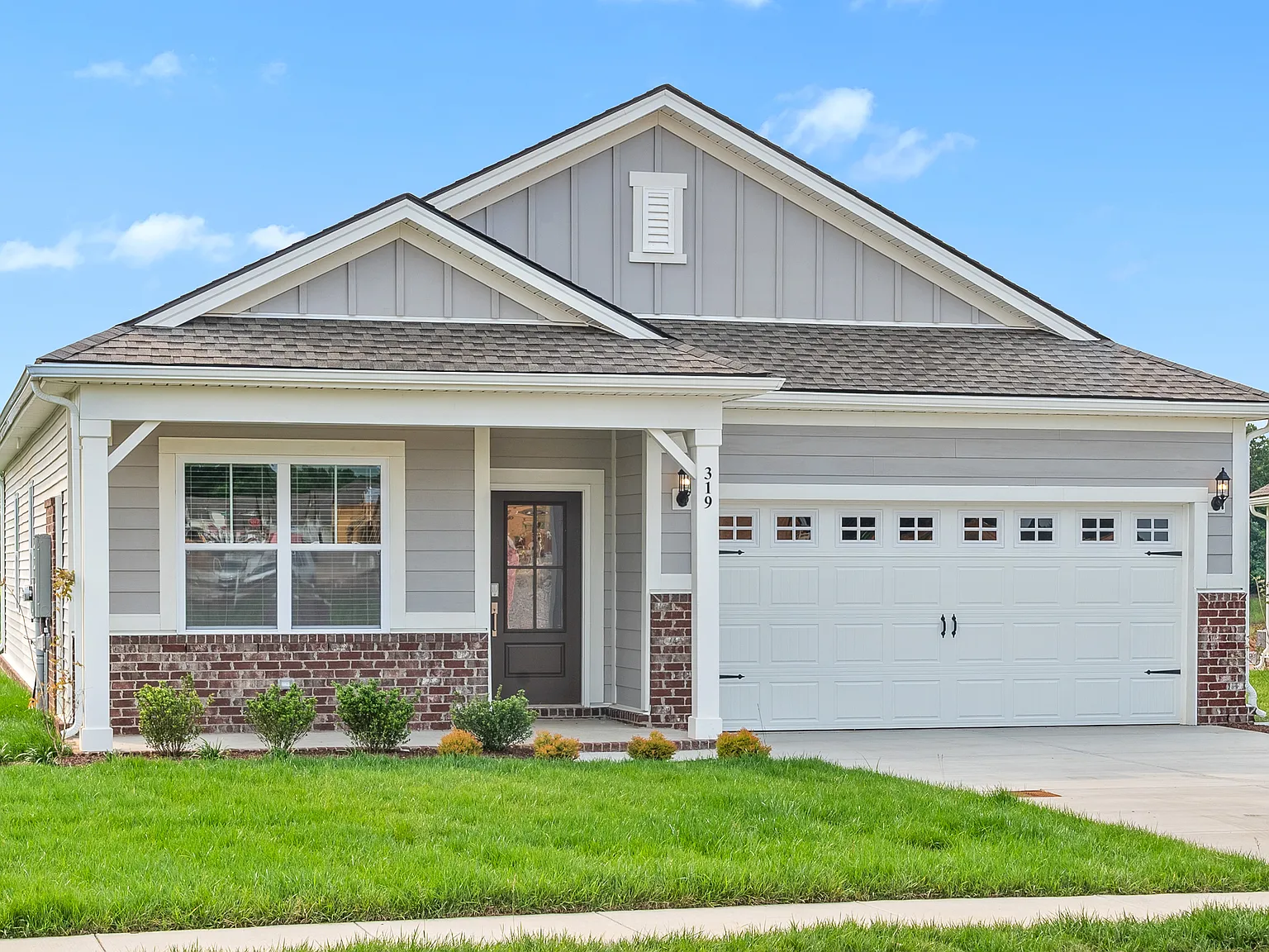 3 bed, 1673 sqft, $1,975 — Photo 2