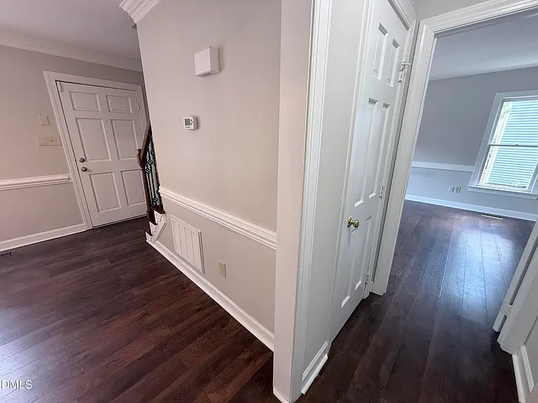 2900 Broadlands Dr — Photo 31