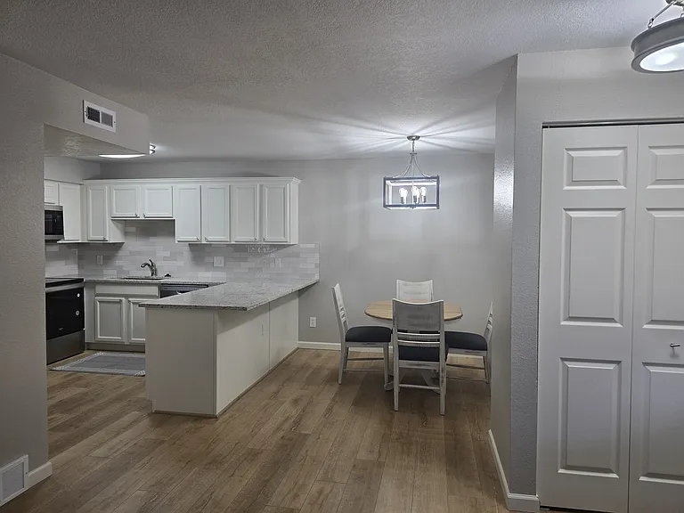 13085 W Cedar Dr — Photo 5