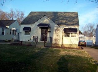 2016 N 6th St, Springfield, IL 62702