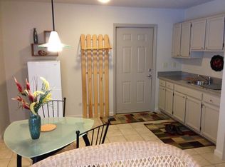 152 Wildflower Dr, Amherst, MA 01002