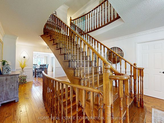 5th image of 14 Hawthorne Rd