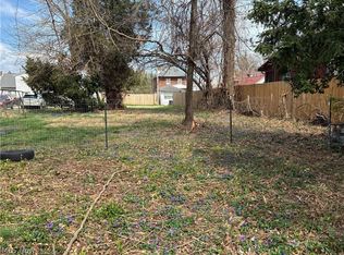 1319 16th St, Parkersburg, WV 26101