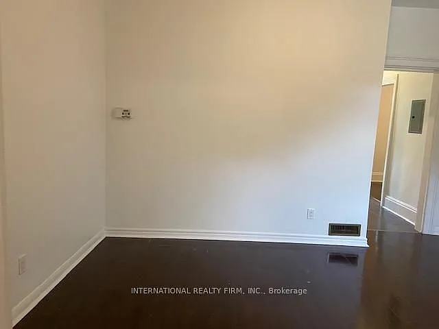 106 London St #1 — Photo 10