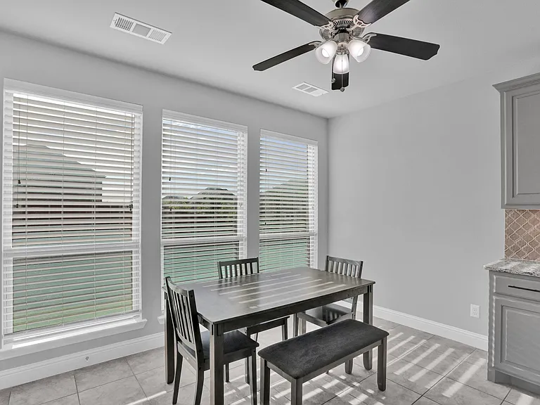 14093 Shiloh Springs Dr — Photo 26