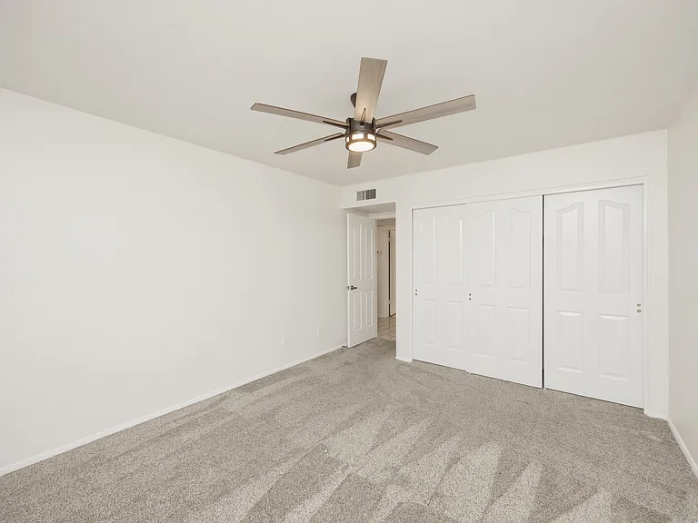26009 S New Town Dr — Photo 20