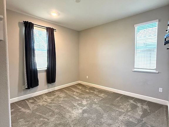 3rd image of 2925 Walker Way