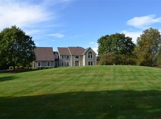 94 Oak Valley Way, Queensbury, NY 12804