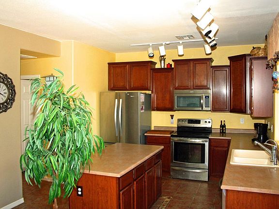 5th image of 3194 N 143rd Ln