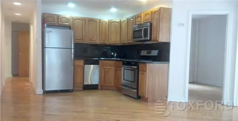 Rented by Oxford Property Group | media 56