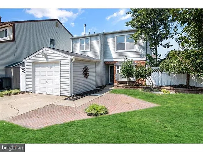 7 Sirius Ct photo 1