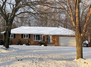 748 Radford Dr, Richmond Heights, OH 44143