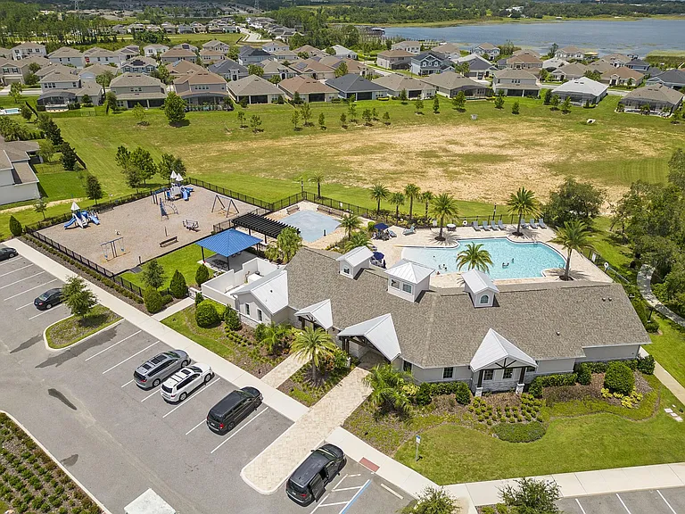 3276 Buoy Cir — Photo 48