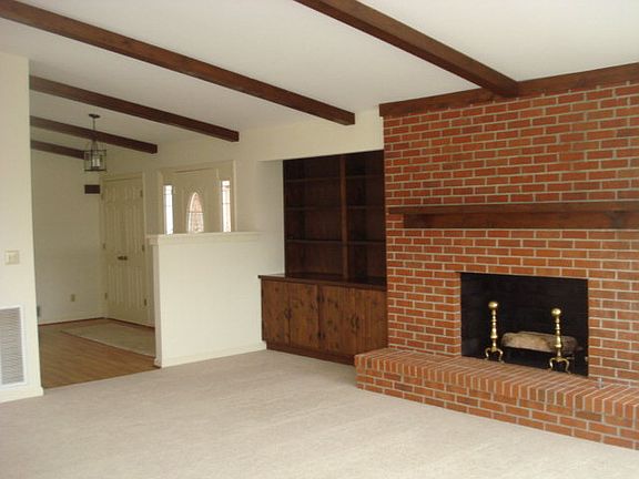 2nd image of 706 Baldwin Dr
