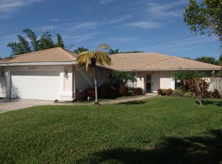 22991 Greenview Ter, Boca Raton, FL 33433
