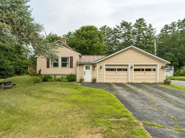 62 Circle Drive, Chester, VT 05143