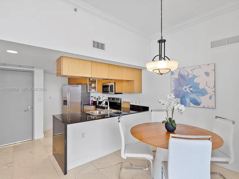 1750 N Bayshore Dr #5601 — Photo 7