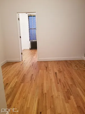 Rented by Point NYC | media 8