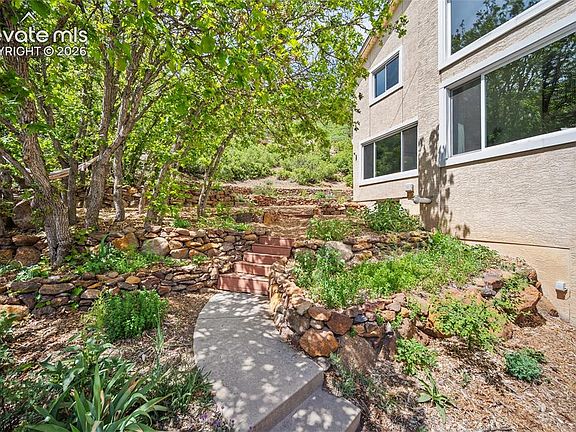 4th image of 4124 Lupine St