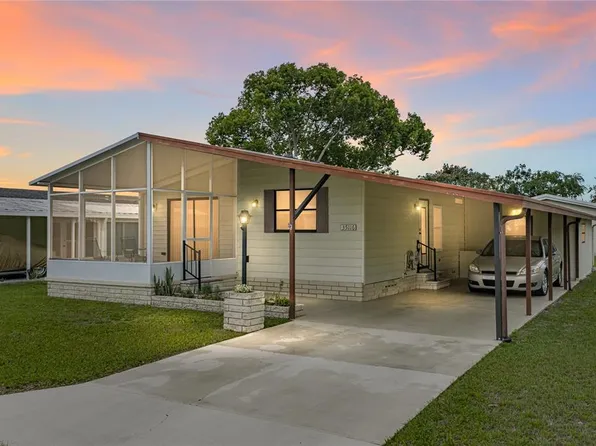 35116 Colony Hills Dr, Zephyrhills, FL 33541