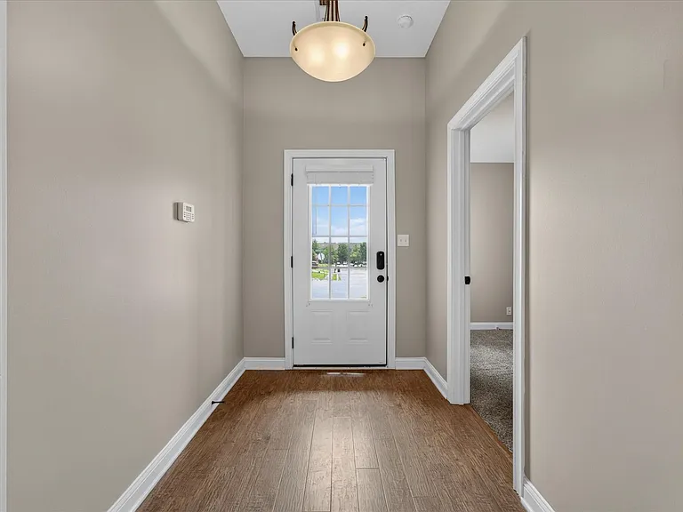 2228 Killington Dr — Photo 5