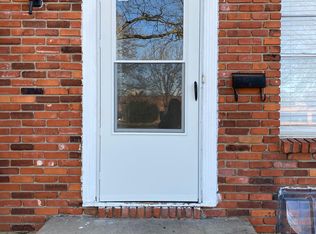 9229 Nieman Rd, Overland Park, KS 66214