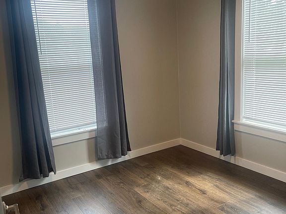 4th image of 7323 Seifert Rd