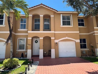 922 NW 134th Avenue, Pembroke Pines, FL, 33028