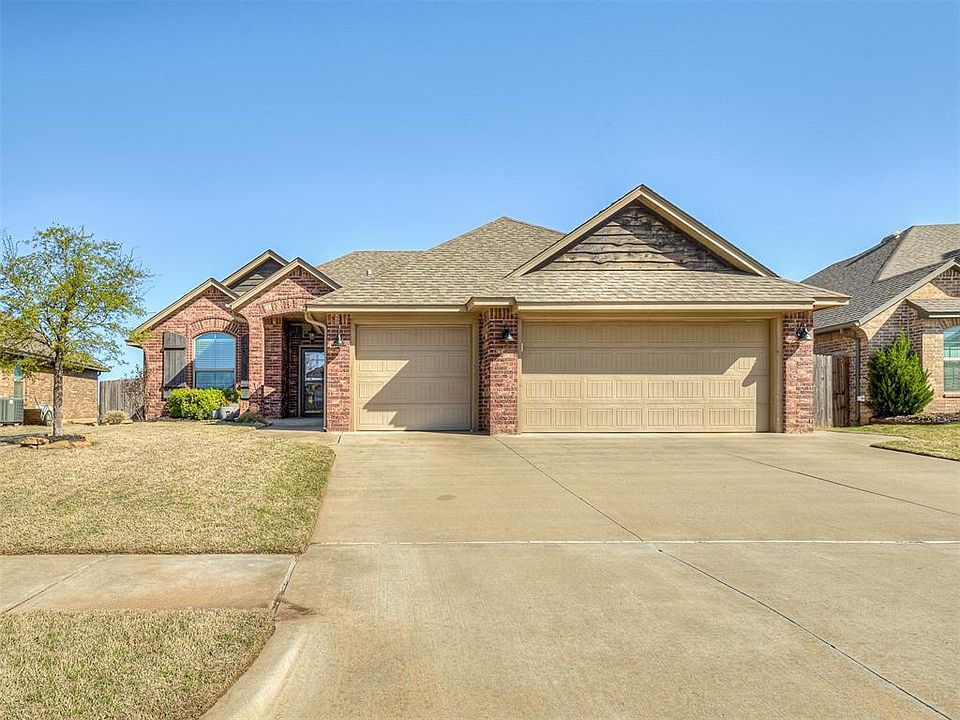 1st image of 13313 Outdoor Living Dr