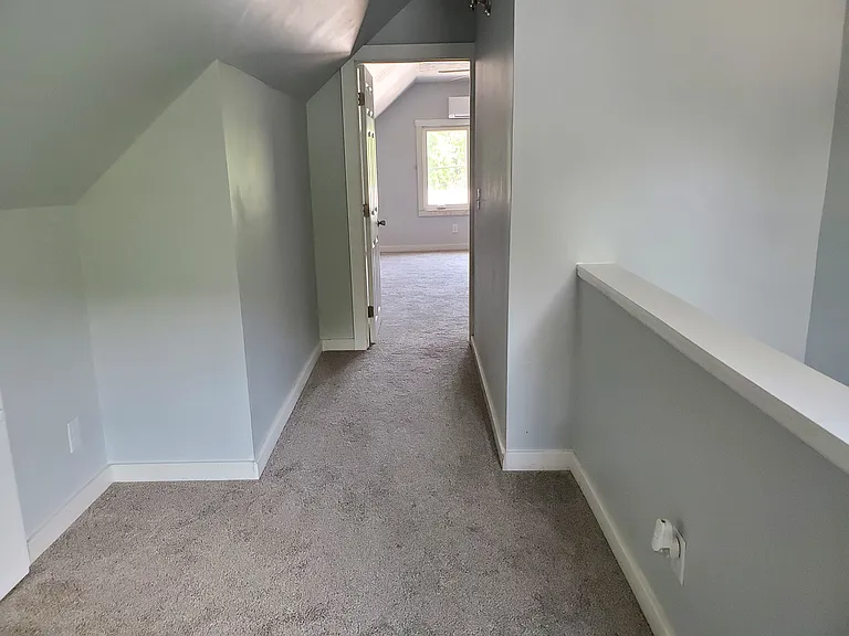1113 Hickory St — Photo 10
