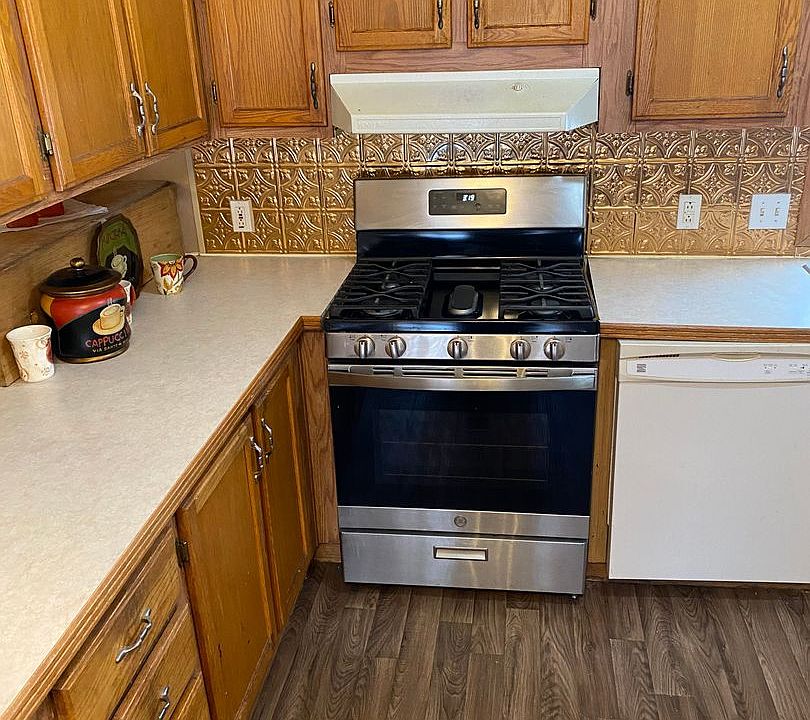 Briarwood MultiFamily 8365 Southern Dr Virginia MN Zillow