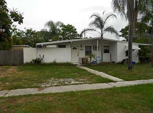 185 SE Celestia Ct, Port Saint Lucie, FL 34983