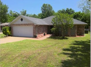 107 Thomas St, Joshua, TX 76058