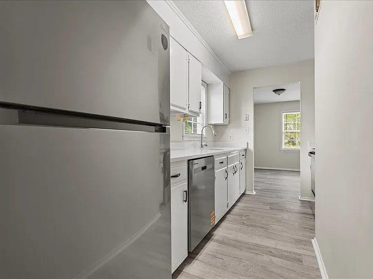 319 Revell Dr #H — Photo 13